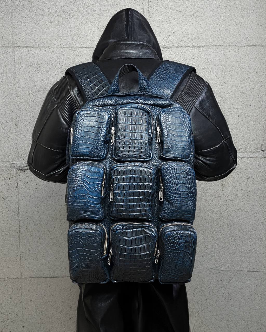 KAIMAN LEATHER BACKPACK