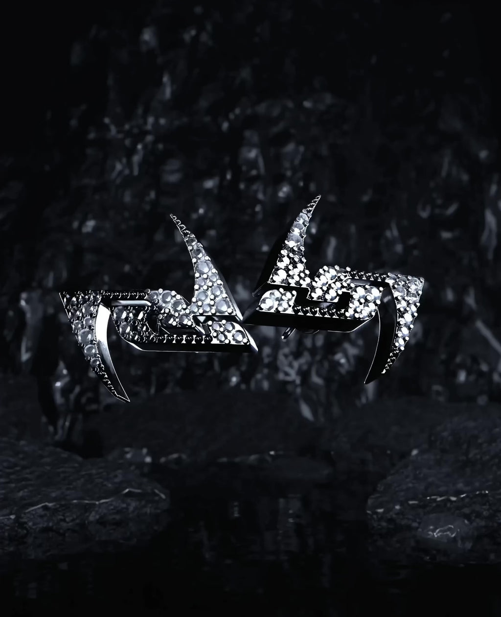 RHINESTONE SILVER EARRINGS (US)