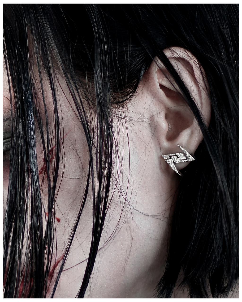 RHINESTONE SILVER EARRINGS (US)